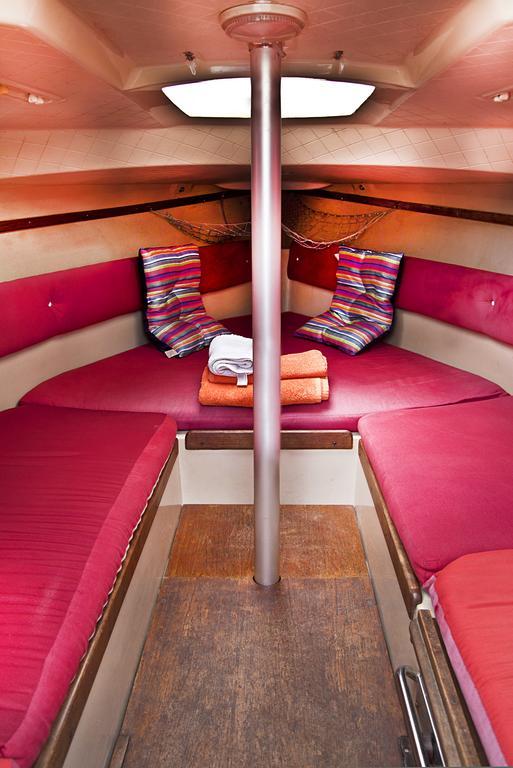 Vrs - Low Cost Beach Boat Hotell Leça da Palmeira Exteriör bild